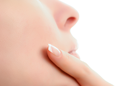 鼻ヒアルロン酸注入（クレヴィエルコントア）の7つの特徴